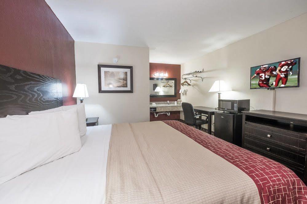 Red Roof Inn Mobile - Midtown Esterno foto